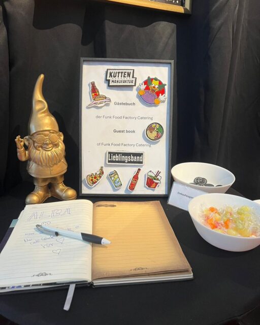 🦄 BERGFEST 🦄
oder was wäre ein Kuttenmanufaktur Einsatz ohne Flunky Ball